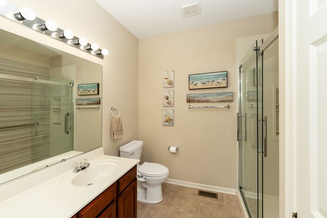 12126 White Tail Lane, Huntley, IL 60142