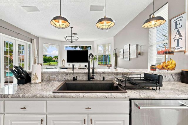 5151 NW 109TH Terrace, Coral Springs, FL 33076