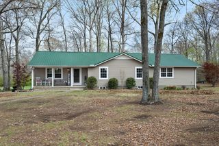 1264 Meiser Ln, Mcminnville, TN 37110