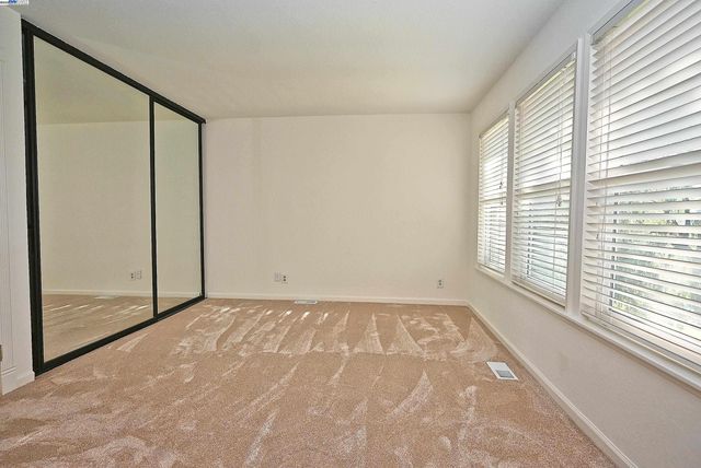 405 Thistle Cir, Martinez, CA 94553