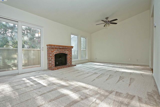 405 Thistle Cir, Martinez, CA 94553