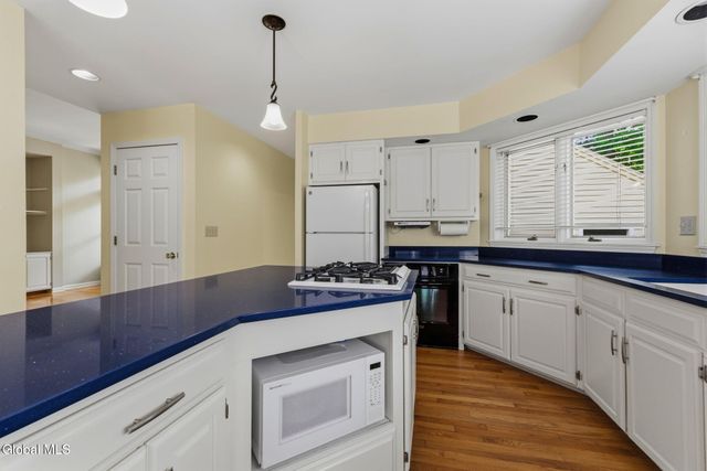 703 Maple Lane, Niskayuna, NY 12309