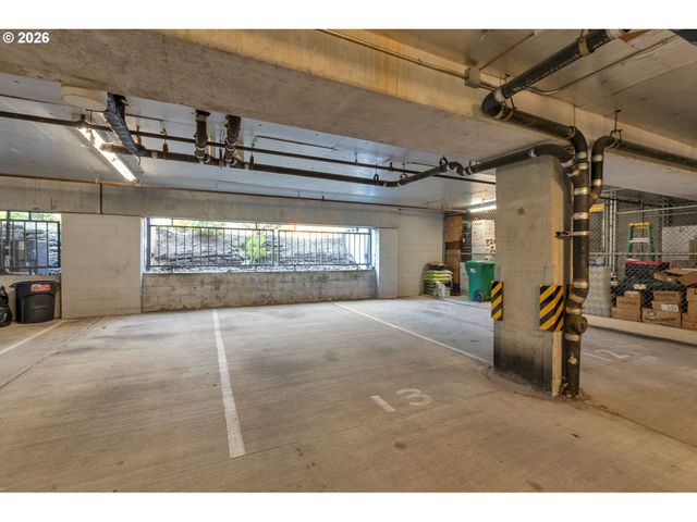 15420 Ne KNOTT St 13, Portland, OR 97230
