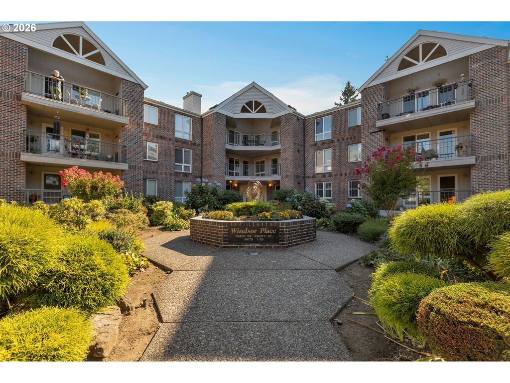 15420 Ne KNOTT St 13, Portland, OR 97230