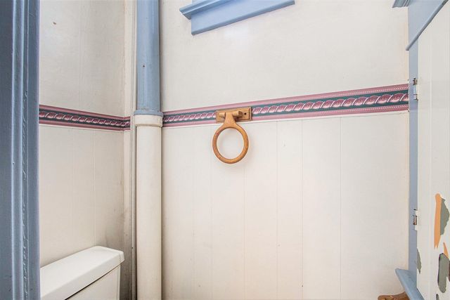 21 W Shepard Street, Hartford, MI 49057