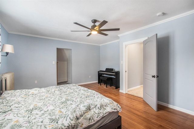 21 W Shepard Street, Hartford, MI 49057