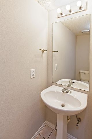 1321 Overlook Drive, Lewisville, TX 75067