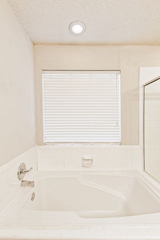 1321 Overlook Drive, Lewisville, TX 75067