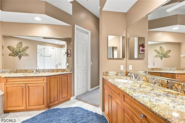 271 Lenell RD 4, Fort Myers Beach, FL 33931