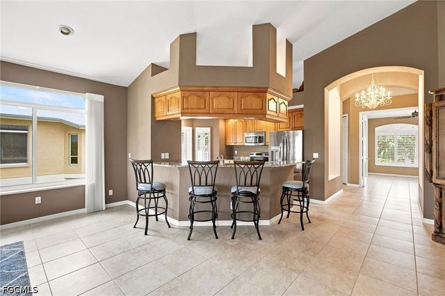 271 Lenell RD 4, Fort Myers Beach, FL 33931