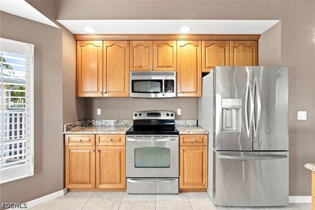 271 Lenell RD 4, Fort Myers Beach, FL 33931