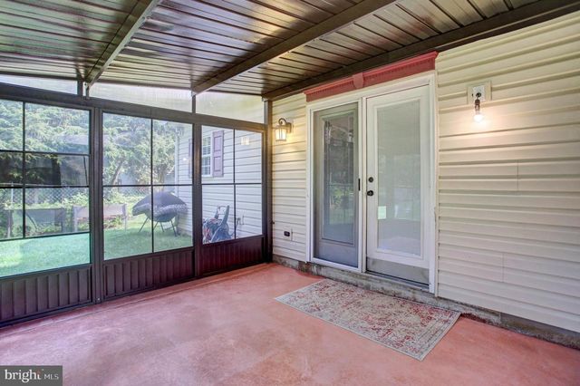 83 GRANDVIEW AVE, Chambersburg, PA 17201