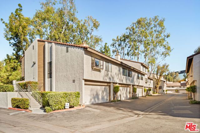 21500 Califa Street 185, Woodland Hills (los Angeles), CA 91367