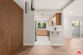 21500 Califa Street 185, Woodland Hills (los Angeles), CA 91367