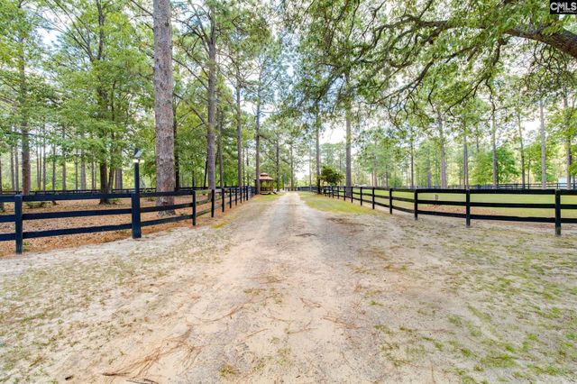 83 Foxwood Lane, Camden, SC 29020