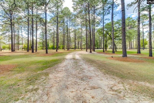 83 Foxwood Lane, Camden, SC 29020