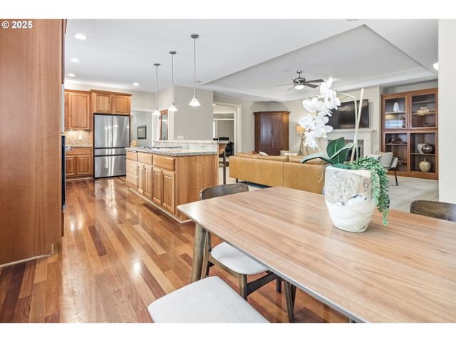 1627 Nw 35TH Cir, Camas, WA 98607