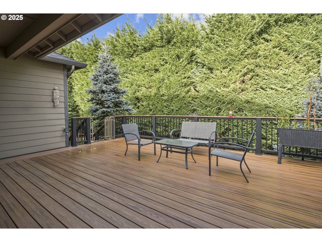 1627 Nw 35TH Cir, Camas, WA 98607