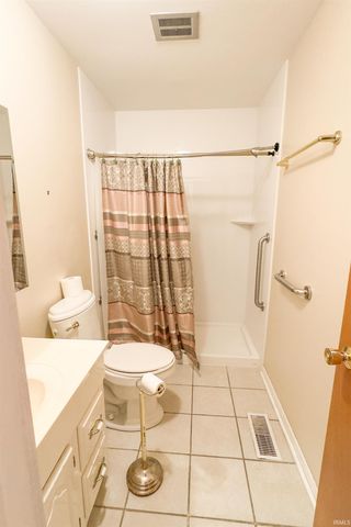 1914 Versailles Drive, Kokomo, IN 46902