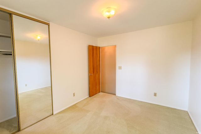 1914 Versailles Drive, Kokomo, IN 46902