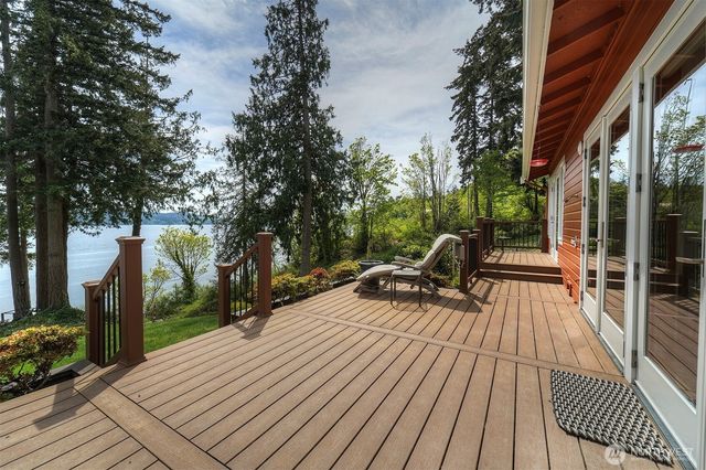 5691 Seabreeze Lane SE, Port Orchard, WA 98367