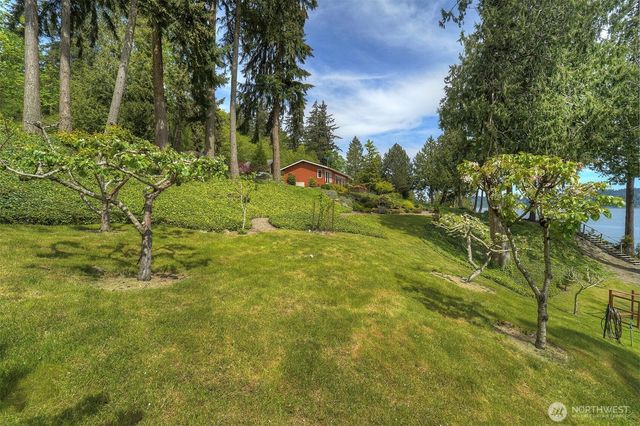 5691 Seabreeze Lane SE, Port Orchard, WA 98367