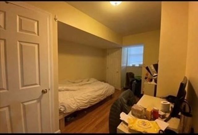 3 Wallingford Rd 1, Boston, MA 02135