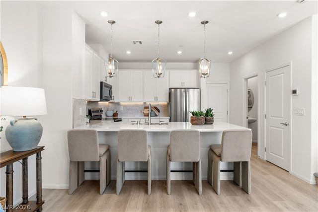 1969 Hydrangea Place, Las Vegas, NV 89106