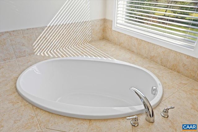 129 CHERRYWOOD CT, Zion Crossroads, VA 22942