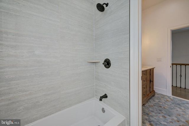 144 HURFFVILLE GRENLOCH RD, Sewell, NJ 08080