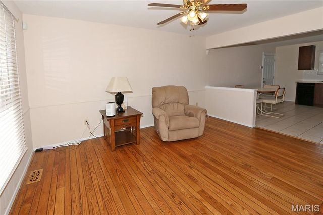 6 Tori Ann Drive, St Peters, MO 63376