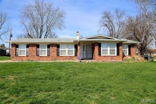 6 Tori Ann Drive, St Peters, MO 63376