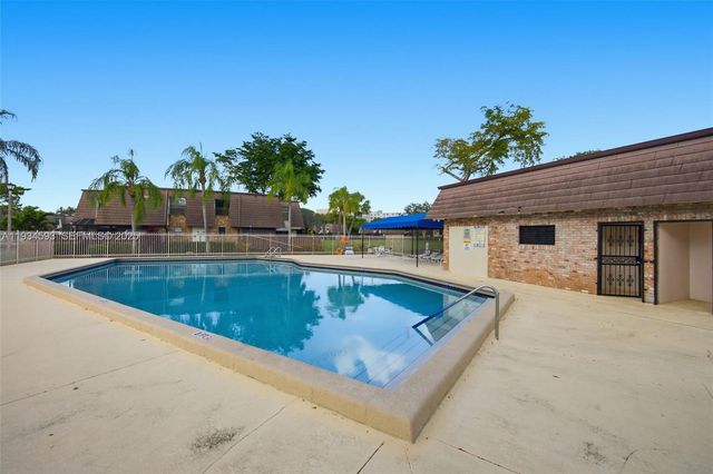 2647 NW 99th Ave, Coral Springs, FL 33065