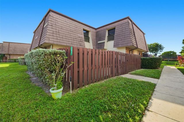 2647 NW 99th Ave, Coral Springs, FL 33065