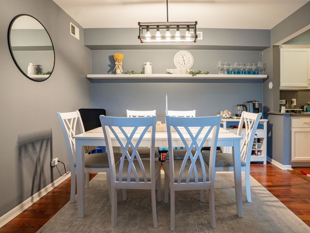 9146 W 140th Street 3NW, Orland Park, IL 60462