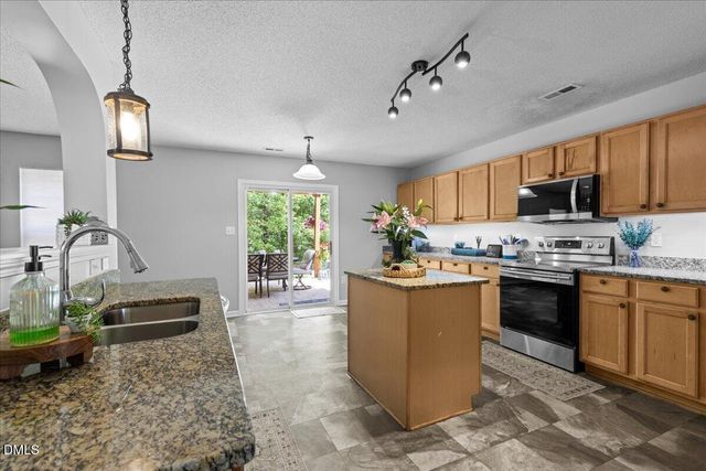 248 Brookhaven Drive, Clayton, NC 27527