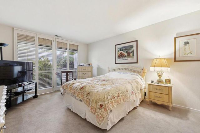 2445 Sharon Oaks Drive, Menlo Park, CA 94025