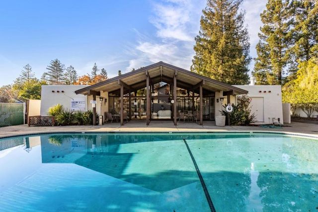 2445 Sharon Oaks Drive, Menlo Park, CA 94025