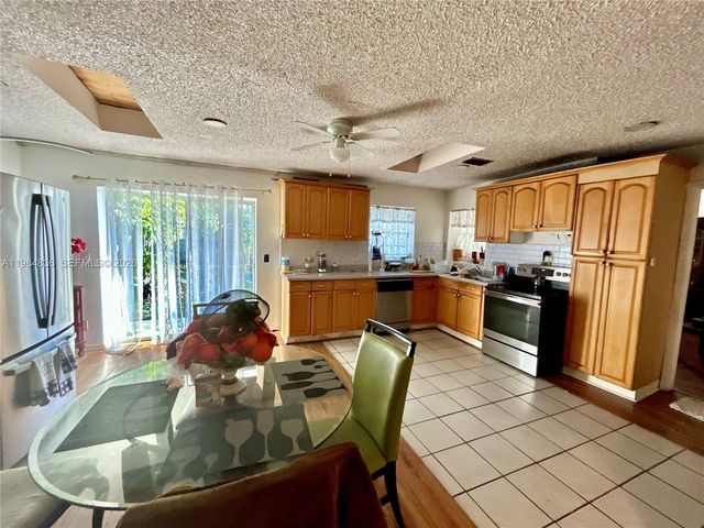 12010 SW 189th St, Miami, FL 33177