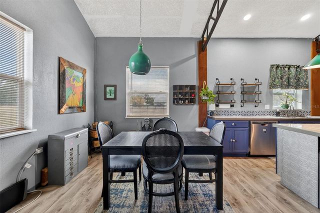 4564 COUNTY ROAD 103G, Oxford, FL 34484