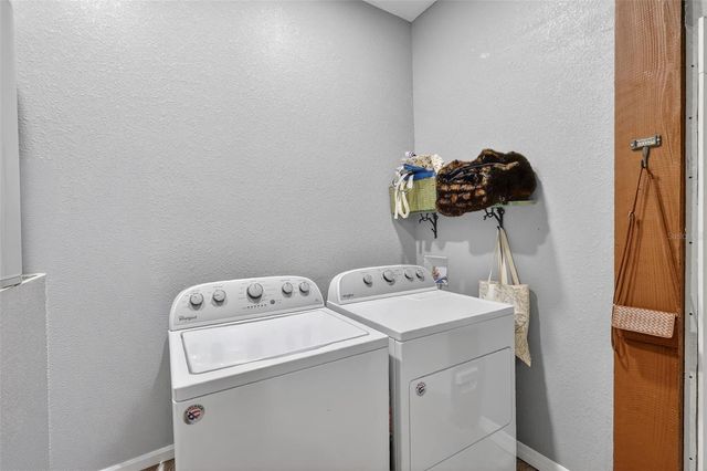 4564 COUNTY ROAD 103G, Oxford, FL 34484