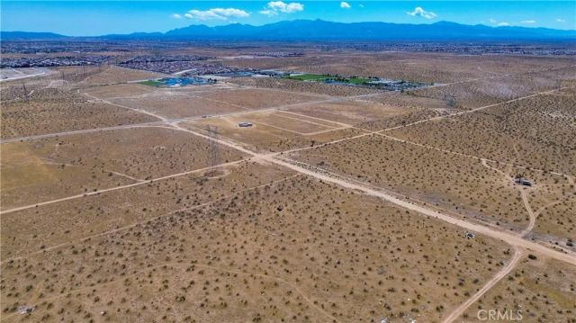 1 Brucite, Adelanto, CA 92301