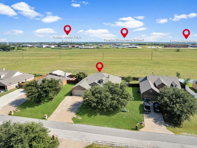 205 King George Road, Ponder, TX 76259