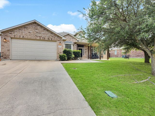 205 King George Road, Ponder, TX 76259