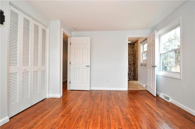 1313 Star Ridge Dr, Upper St Clair, PA 15241