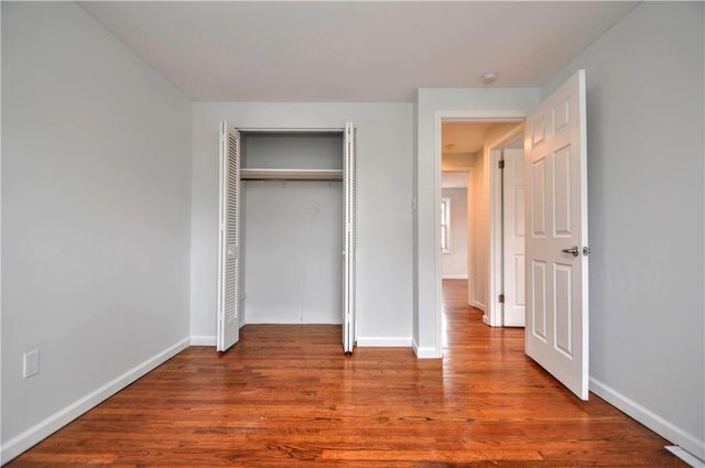 1313 Star Ridge Dr, Upper St Clair, PA 15241
