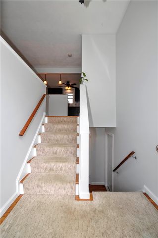 1313 Star Ridge Dr, Upper St Clair, PA 15241
