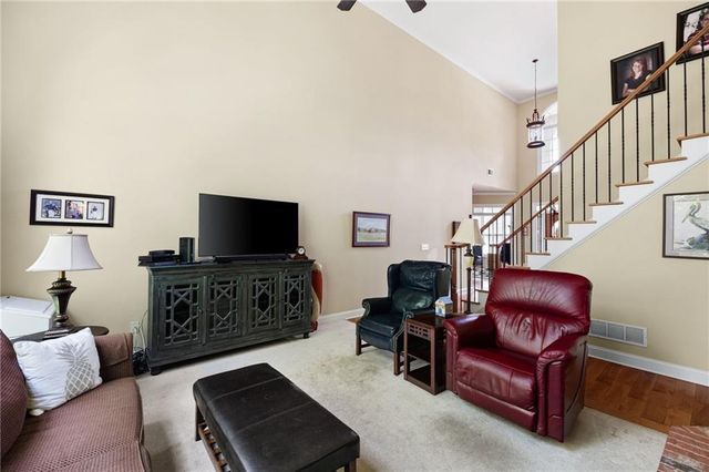 406 Mountain Point, Canton, GA 30115