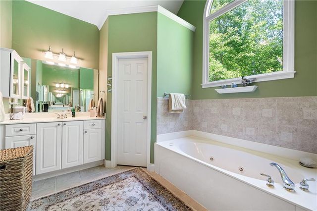 406 Mountain Point, Canton, GA 30115