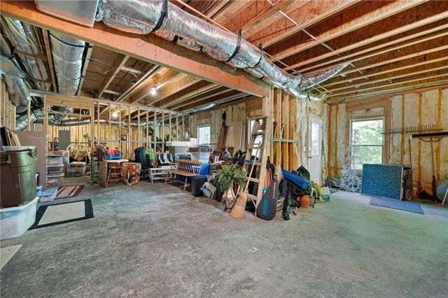 406 Mountain Point, Canton, GA 30115